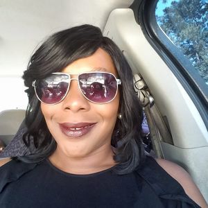 Meet your Posher, Tosha